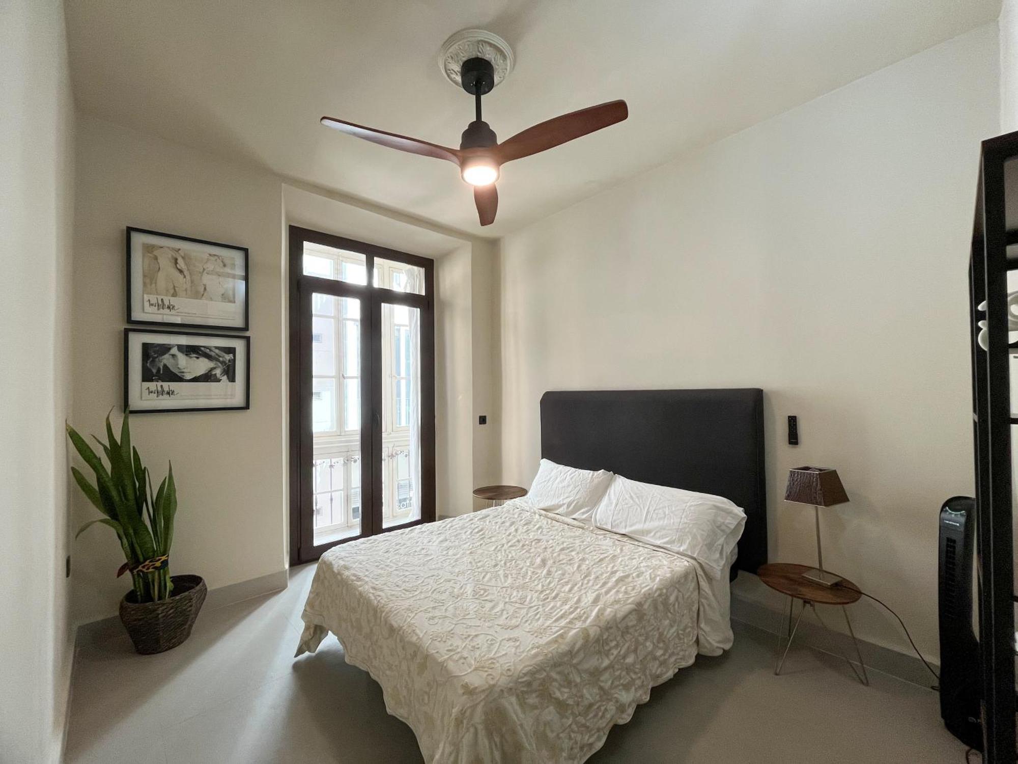 Apartamento Malaga Centro Triton Kültér fotó
